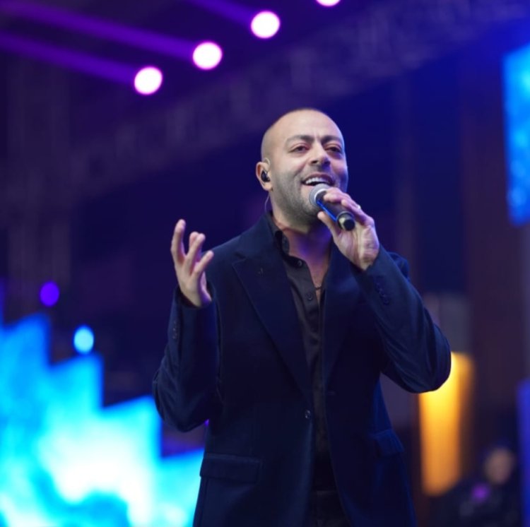 تامر عاشور يراهن على أنماط موسيقية مبتكرة في ألبومه المنتظر «صيف 2026»