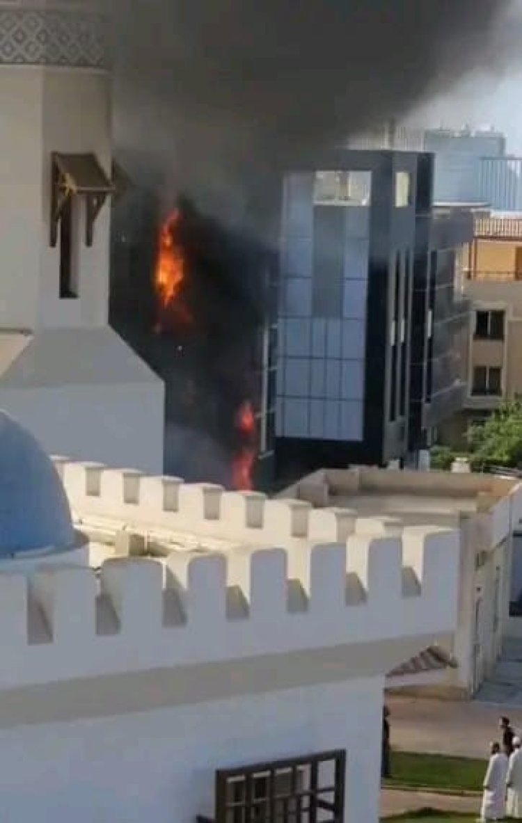 عاجل.. حريق ضخم داخل مول دبي بالشيخ زايد