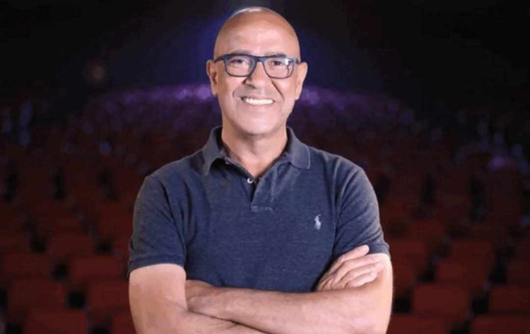 أشرف عبد الباقي يعلق على تواجد تمثال رمسيس داخل المتحف المصري الكبير