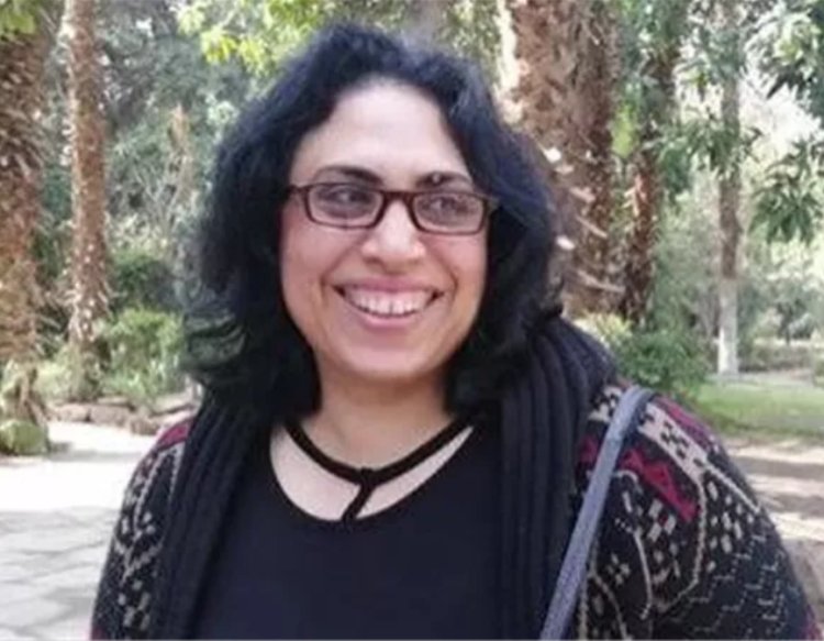 منى الشيمي تتبرأ من نتيجة جائزة يوسف إدريس وتنتقد القائمة الطويلة
