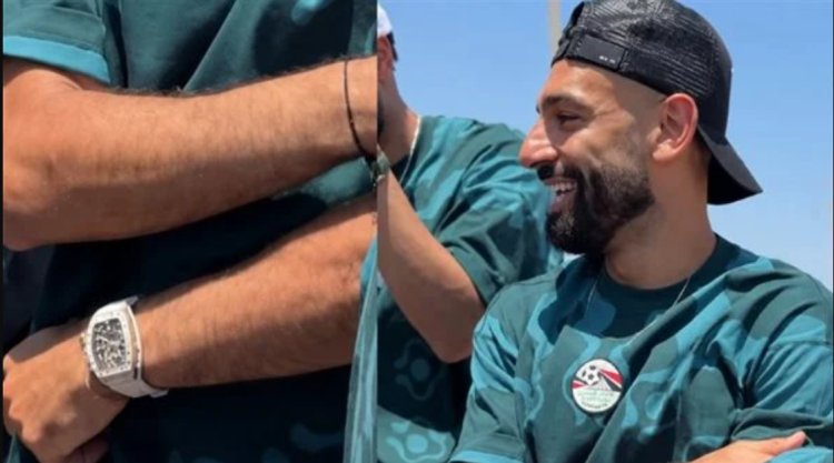 ساعة محمد صلاح تخطف الأنظار بعد عودة المنتخب.. سعرها يتجاوز 22 مليون جنيه