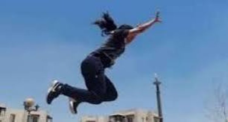 إصابة سيدة قفزت من الطابق الثالث بحلوان