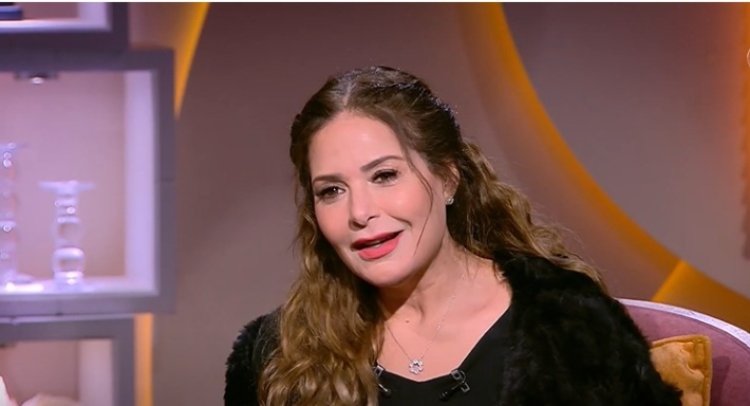 صابرين: معملتش عمليات تجميل وتعرضت لهجوم شرس بسبب تصريح "الكوارع"