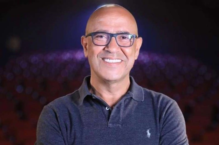 أشرف عبد الباقي لمنتقدي تجربة "مسرح مصر": "مقدمتوش ليه المسرح اللي بتحبوه؟!"