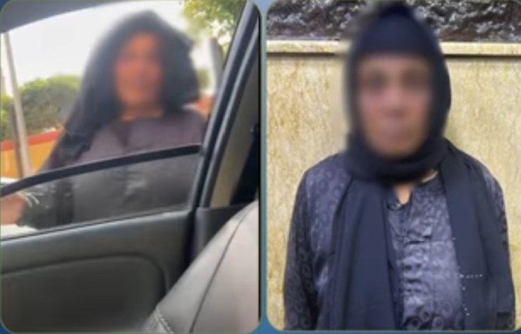 "تمن الركنة"... القبض على مسنة تفرض إتاوات على قائدي السيارات في الأزبكية