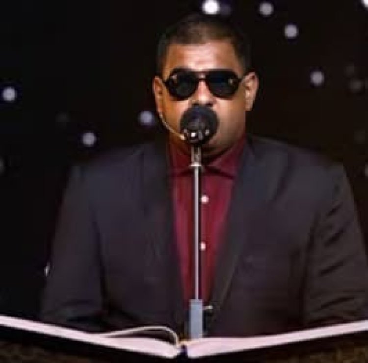  مصطفى حسني يوجّه رسالة مؤثرة للمتسابق عطية الله خلال برنامج "دولة التلاوة"