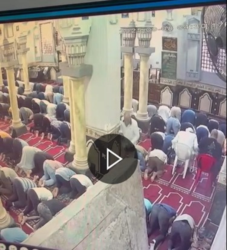 القبض على مسن لسرقته حقائب المصلين داخل مسجد بالبحيرة 