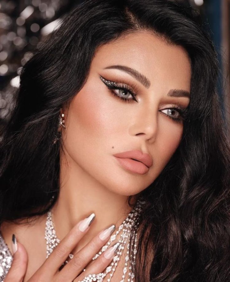 القضاء الإداري ينتصر لـ هيفاء وهبي ويلغي قرار منعها من الغناء والتمثيل في مصر