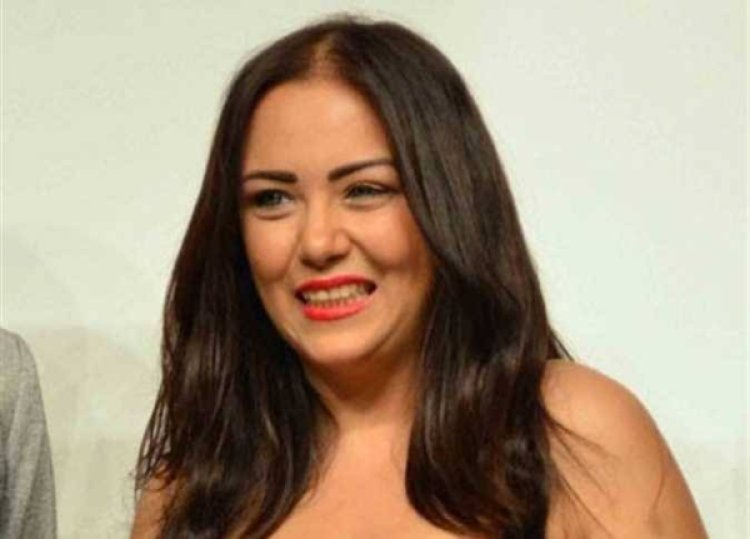 إيمان أيوب تكشف عن تأثير جمالها على مسيرتها الفنية