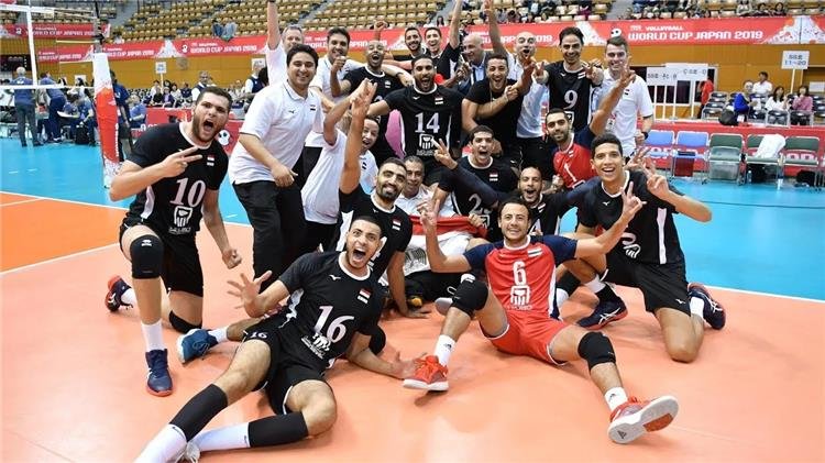 منتخب رجال الطائرة يفوز على المغرب ويتصدر مجموعته في أمم أفريقيا بتونس