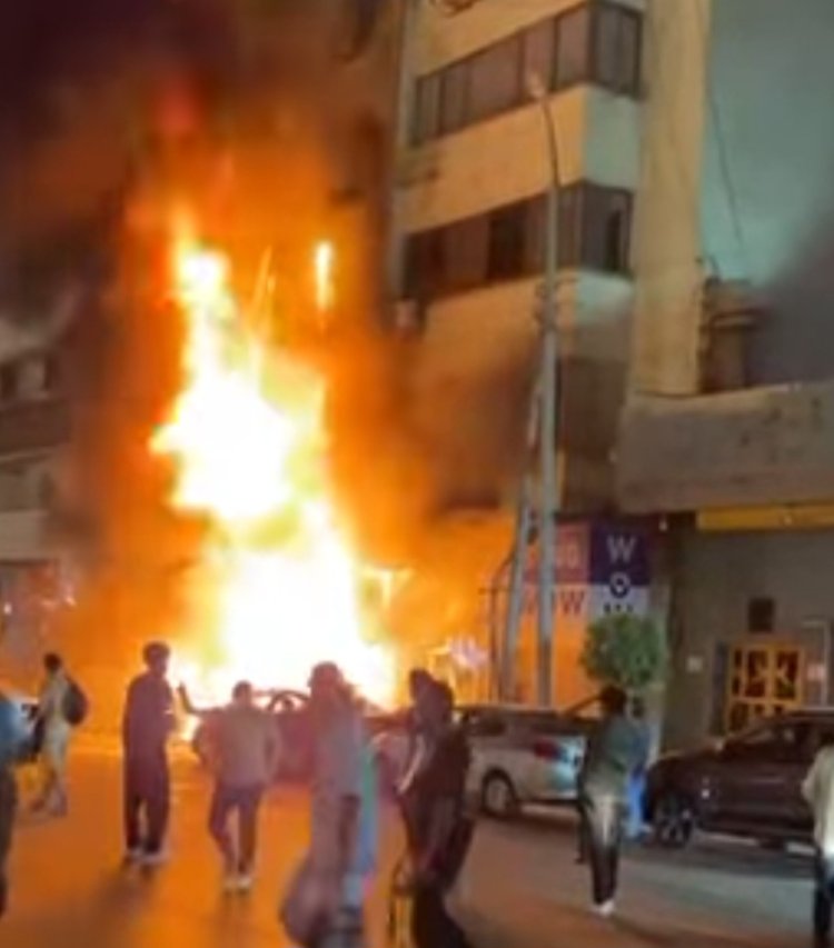 عاجل.. نشوب حريق هائل فى مطعم شهير بمنطقة مصر الجديدة