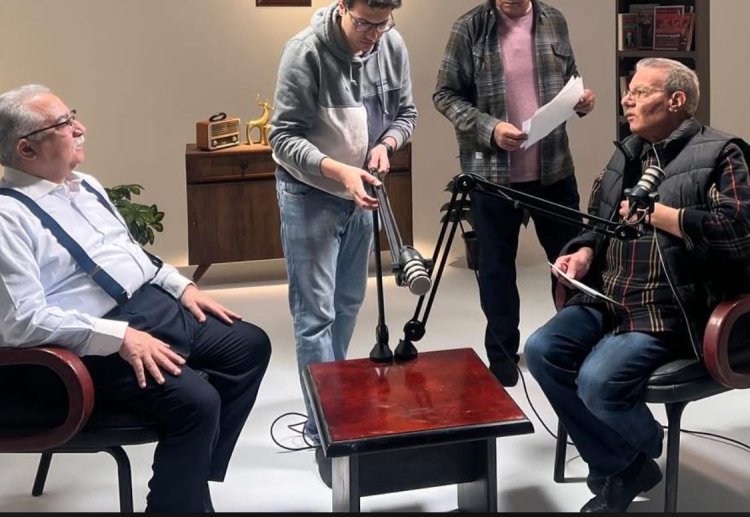 أول ظهور لـ إبراهيم عيسى بعد شائعة وفاته