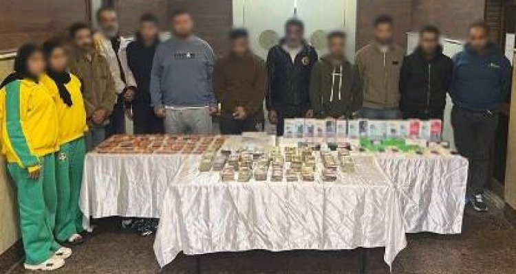 سقوط عصابة "القروض الوهمية" بالقاهرة.. نصبوا على 43 مواطناً بطريقة شيطانية 