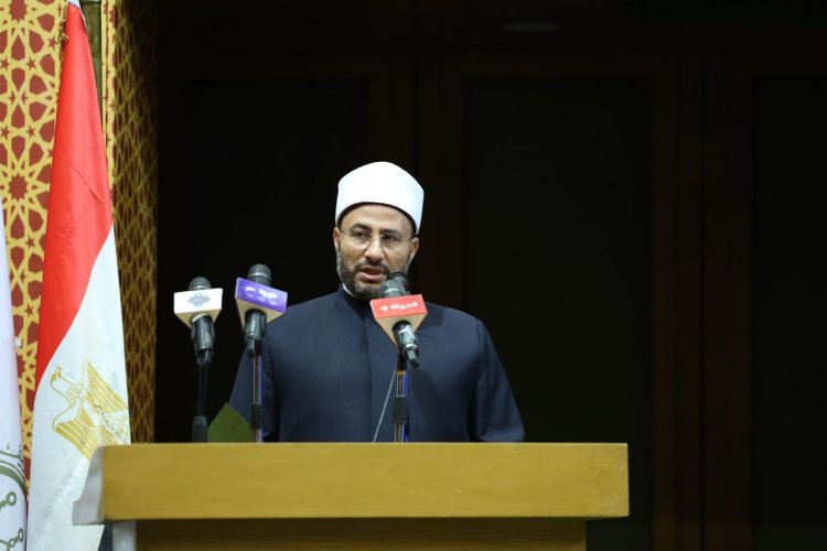 "الهواري": الحوار هو السلاح الوحيد لمكافحة الطيش الفكري الناتج عن استغلال عقول الشباب