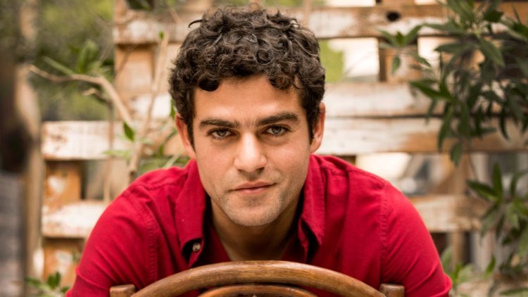 " احنا مش متربين في الشارع".. شريف حافظ يهاجم بعض المسلسلات والفنانين