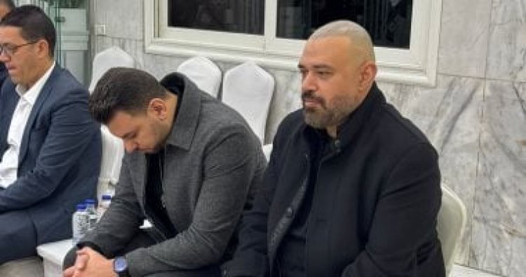 بالصور.. نجوم الفن يواسون الشاعر خالد تاج الدين في عزاء والده بالمعادي