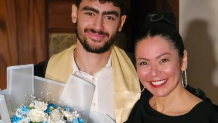 لقاء الخميسي تحتفل بتخرج نجلها من الجامعة: ابن قلبي وعمري اتخرج