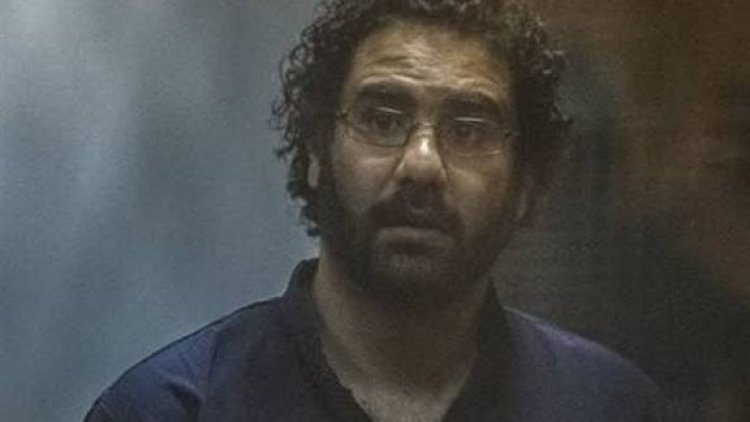 النائب العام يوافق على رفع  أسم علاء عبد الفتاح من قوائم الممنوعين