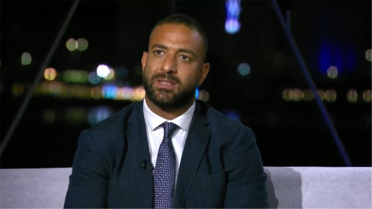 أحمد حسام "ميدو" يهاجم بعض المحسوبين على نادي الزمالك: "ينفذون أجندات تضر بالنادي"