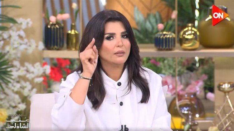 منى الشاذلي تسلط الضوء على نجاح أغنية "مكسرات" لأحمد سعد وتصفها بظاهرة غنائية مميزة