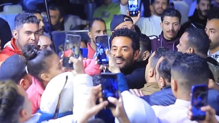 شلل مروري في مصر القديمة بسبب عمرو سعد أثناء تصوير مسلسل "إفراج"