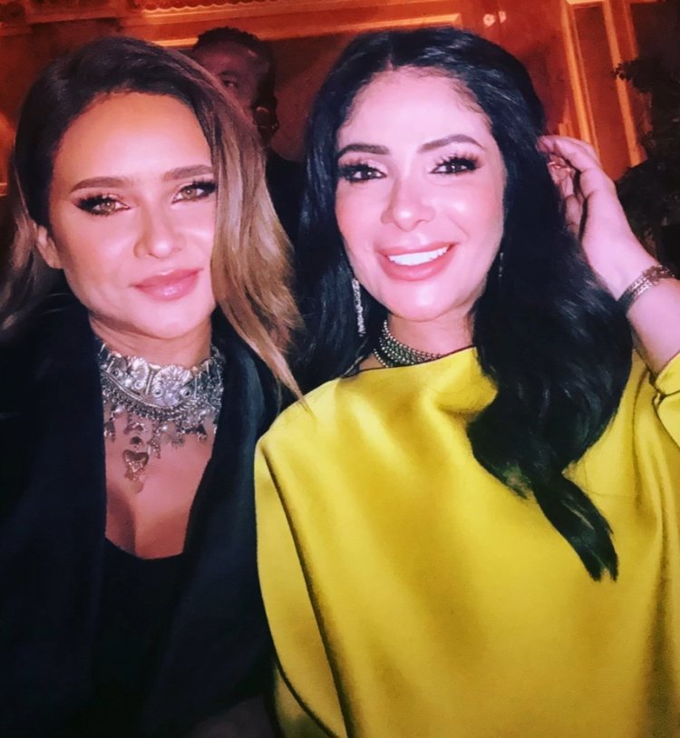 لقاء الجميلات.. منى زكي وريهام حجاج ونيللي كريم تتألقان في سحور لم الشمل الفني