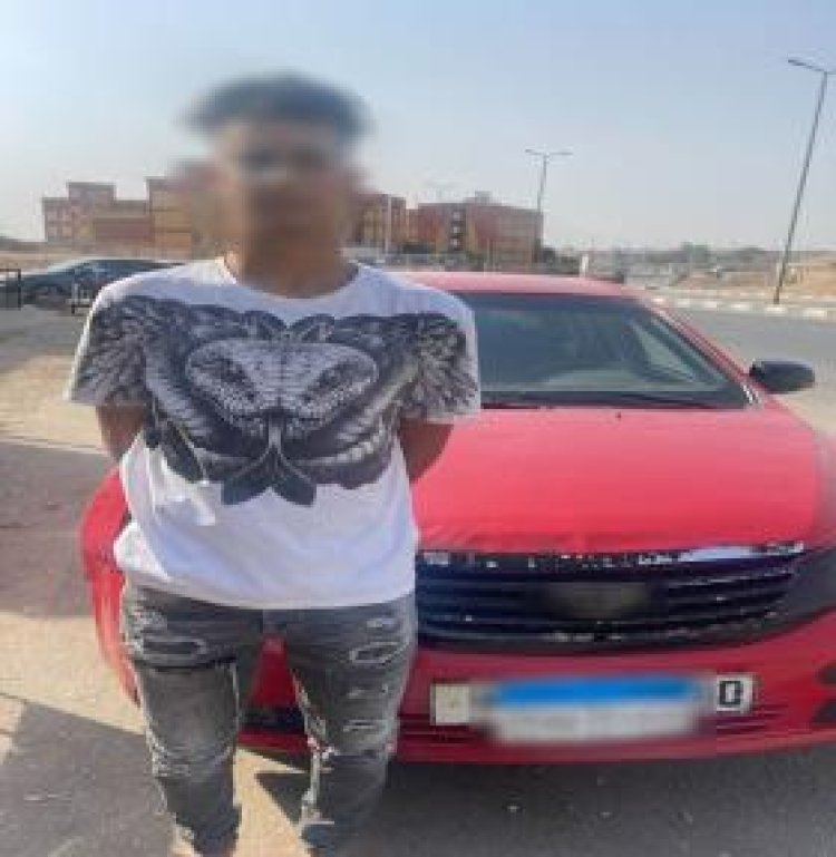 ضبط قائد سيارة ملاكي قام بحركات استعراضية في القاهرة