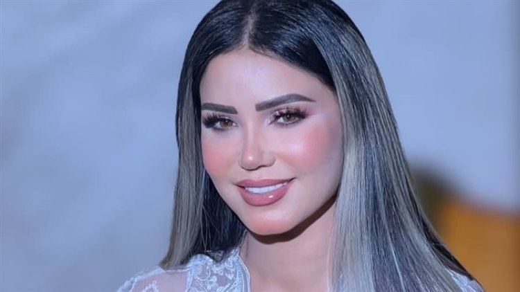 إيناس عز الدين تتوعد باتخاذ إجراءات قانونية ضد فودافون بعد اكتشاف خطوط مسجلة باسمها