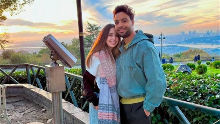 أحمد جمال يدعم زوجته فرح الموجي بالتزامن مع اقتراب طرح أغنيتها الجديدة "أول يوم في بيتنا"