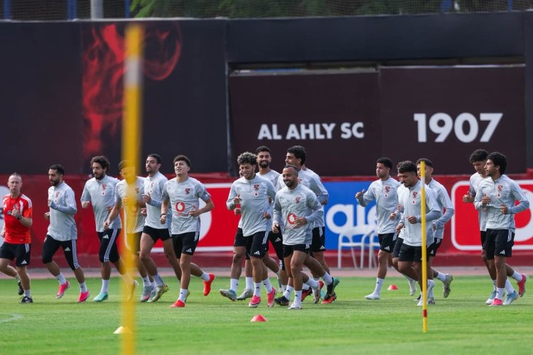 بمشاركة هاني وإمام.. الأهلي يبدأ الاستعداد لمباراة المقاولون بكأس عاصمة مصر