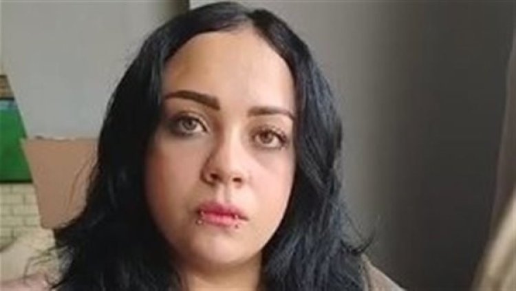 اختفاء مفاجئ.. فتاة الأتوبيس تغلق صفحتها على فيسبوك وتغادر عالم السوشيال ميديا