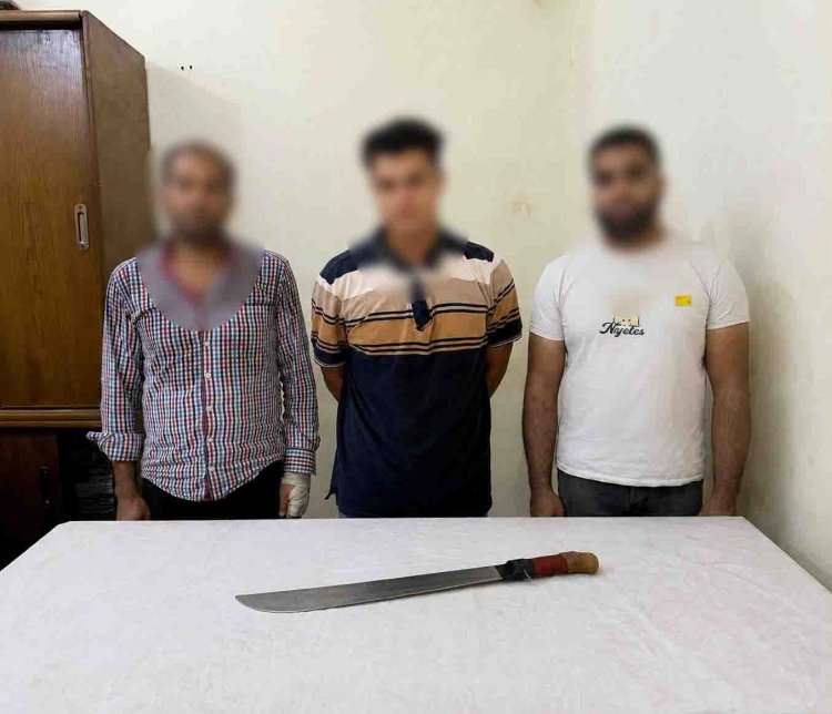 الأمن يكشف حقيقة فيديو التعدي على عامل بالبحيرة.. خلاف على ركن سيارة وراء الواقعة