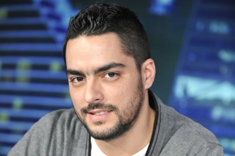 حسن الشافعي يرد على الهجوم عليه ويعتذر عن أغنيته الأخيرة: "سوء تقدير مني وهكتب أغنية عن السلام"