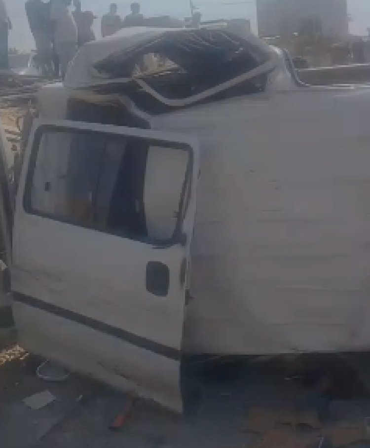 مصرع وإصابة 8 أشخاص إثر سقوط سيارة ميكروباص من أعلى الطريق الدائري بالمنيب