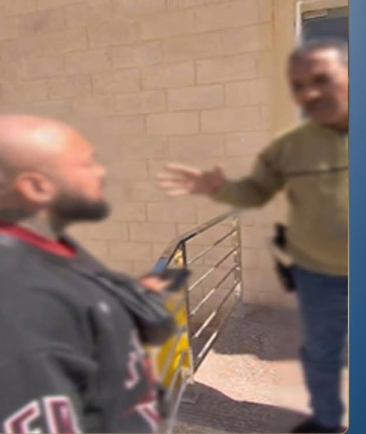 إنهاء خدمة فرد شرطة لحصوله على أموال من سائح بأحد منافذ جنوب سيناء 