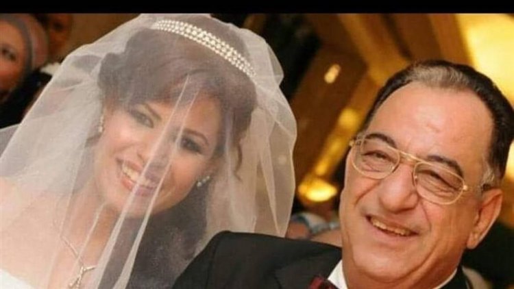 ابنة أحمد راتب تطلب الدعاء لوالدتها بعد تعرضها لأزمة صحية