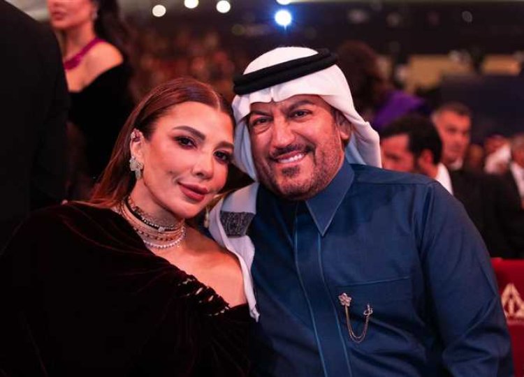 "أيقونة الشرق"... فائق حسن يُغازل زوجته النجمة أصالة برسالة حب بعد صدور "ضريبة البعد"