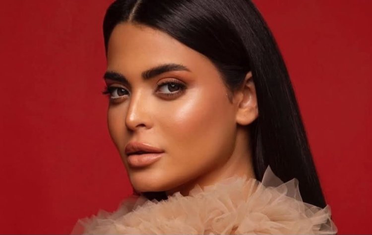 أسماء جلال تكسر حاجز الصمت وتقاضي برنامج مقالب شهير بسبب "التنمر والإيحاءات"

 