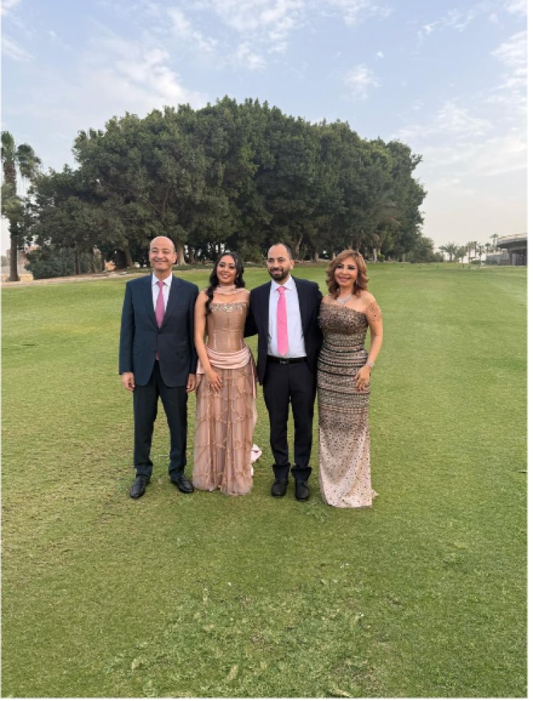 تفرّقا كزوجين والتقيا كوالدين.. عمرو أديب ولميس الحديدي يظهران معًا من جديد في خطوبة ابنهما نور