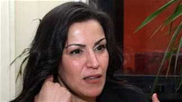 بعد اعتذارها وقولها  "أنا أصلاً فلاحة ".. الجلابية  تنتصر على سمر فرج فودة  وأهلاً بمن يرتدونها فى المتحف