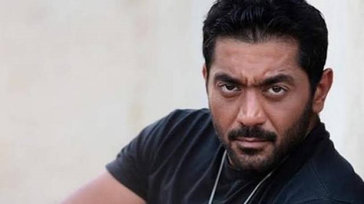 أحمد فلوكس ينتقد الانشغال بالتريندات: مصر تخوض معركة وجود في الصومال