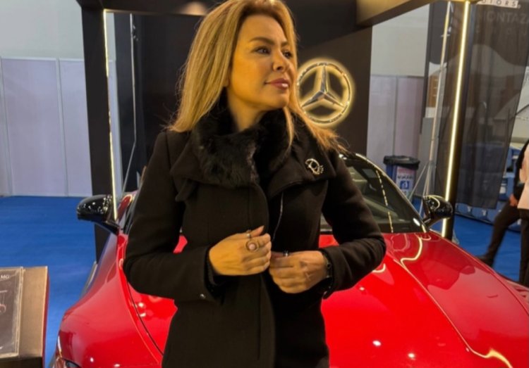 بسيارة حمراء باهظة الثمن.. ألفت عمر تثير الجدل في أحدث ظهور لها