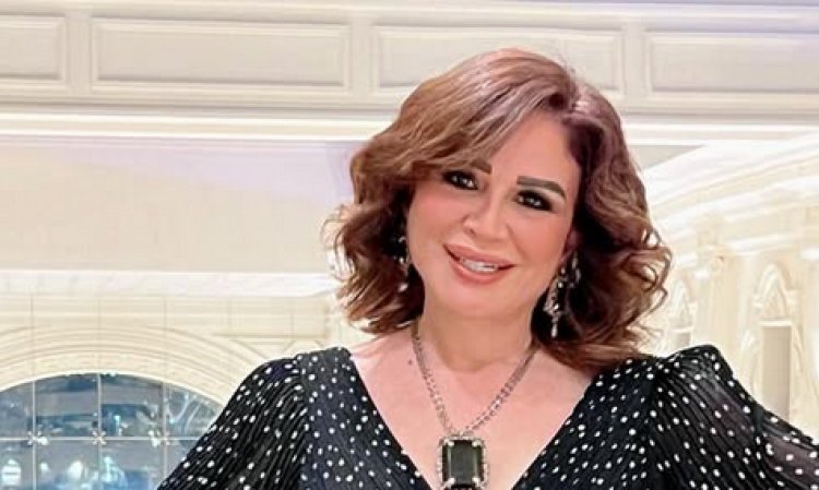 بعد تكريمها من «الكاثوليكي للسينما».. إلهام شاهين: أعتز أني خريجة مدارس الراهبات والتي كانت سبب حبي للفن
