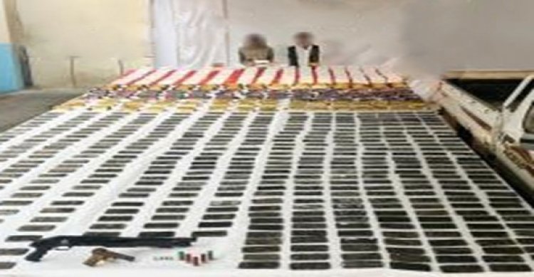 مصرع عنصرين جنائيين وضبط آخرين بحوزتهم سلاح ومخدرات ب96 مليون جنيه فى القليوبية (صور)