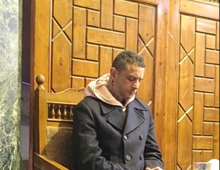 "انتهاك لأصعب اللحظات".. محمد صلاح العزب يدافع عن أحمد الفيشاوي بعد واقعة عزاء والدته