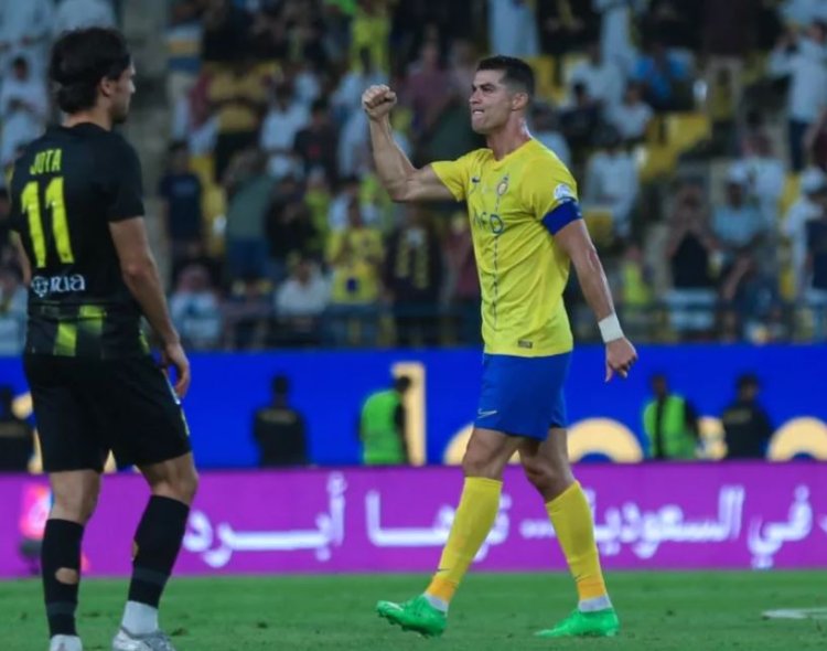 النصر السعودي يعلن تجديد عقد رونالدو