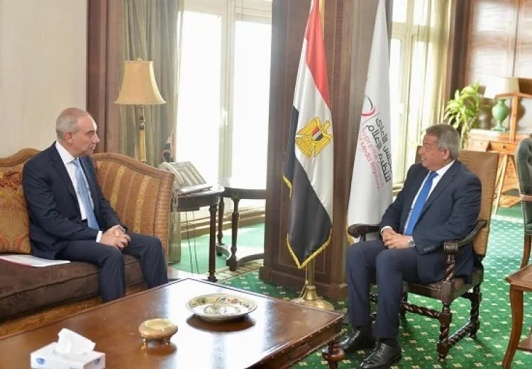 لتعزيز صورة مصر إعلاميا.. رئيس الأعلى للإعلام يستقبل رئيس هيئة الاستعلامات