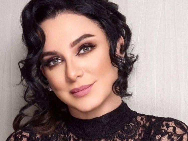 سلاف فواخرجي: شرف لي المشاركة ضمن لجنة تحكيم مهرجان المركز الكاثوليكي