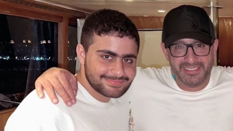بعد أزمته الصحية المفاجئة.. أحمد السقا يوجه رسالة مؤثرة لطبيب أنقذ ابنه حمزة