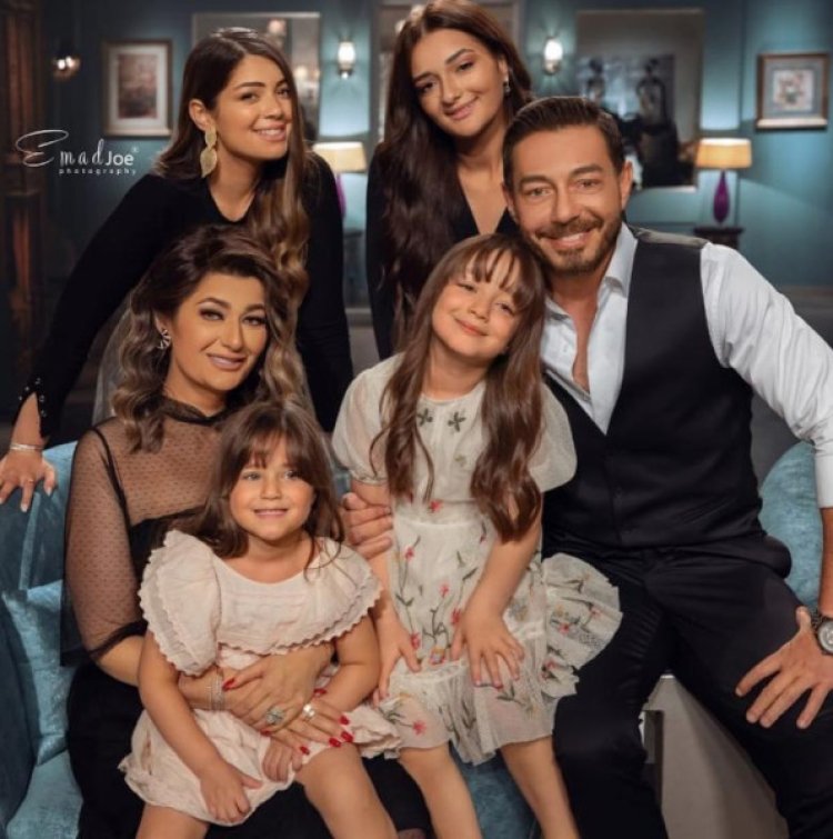 بعد مسلسل «لعبة وقلبت بجد».. أحمد زاهر يحكي موقفًا مع بناته بسبب لعبة «Roblox»